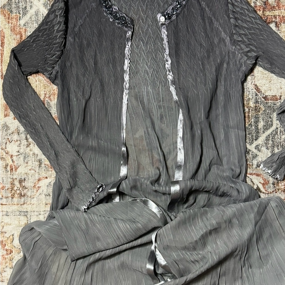 Komarov Charmeuse Chiffon Silver and Gray Textured Robe